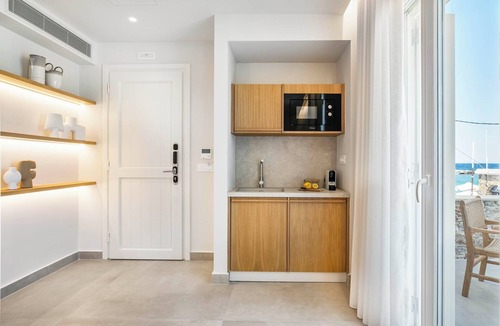 Loutra Apartment | Kythnos Blue - Suite 1 Sea View, Walk to the beach