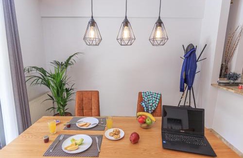 Mets Apartment | L9 Athens