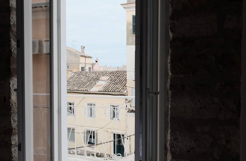 Old Town Apartment | La Cantada - Renovated apartment in Corfu town