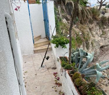 Frourion House | La casa sulle rocce House on the rocks