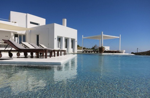 Nea Cryssi Akti Villa | La vue Spa