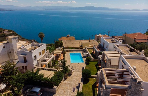 Mavrovouni House | Laconian Collection # Malvazios Villas #