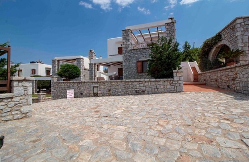 Mavrovouni House | Laconian Collection # Malvazios Villas #