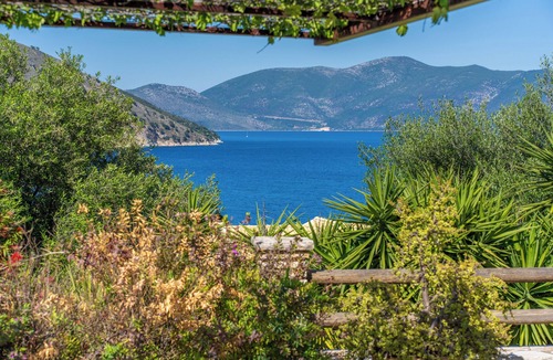 Agia Efimia Apartment | Laertis - Luxury Stone Apartments with stunning view
