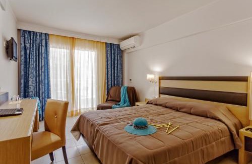 Lagomandra Hotel | Lagomandra Hotel and Spa