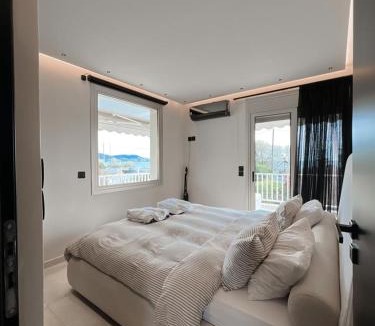 Lagonissi Apartment | Lagonisi Luxury apartment 2 by the sea