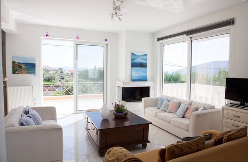 Saronikos House | Lagonissi Luxury house