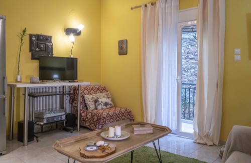 Kerameikos Apartment | Lamda Vintage Apartment
