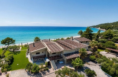 Kassandra Villa | Lancaster Mansion Aquarium by Rentals Pro - Fourka Halkidiki