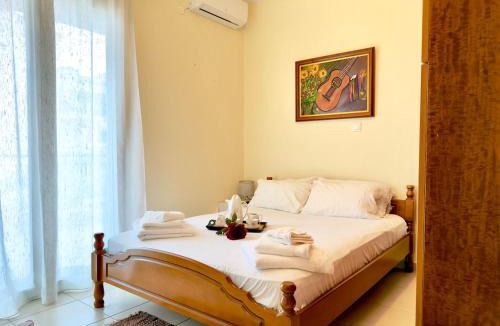 Nea Fokaia Apartment | Large 4BR House in Nea Fokaia, near Sani & Beach