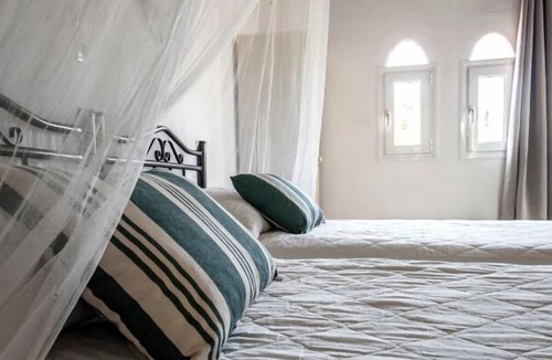 Gerani Apartment | large apartment next to the beach. 113