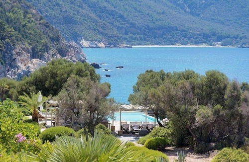 Karlovassi Villa | Large rental Estate Samos luxury rental estate - Greece