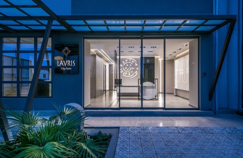 Heraklion Apartment | LAVRIS City Suites