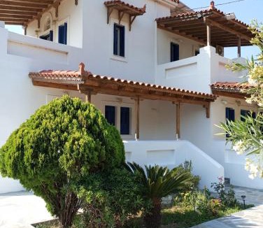 Ormos Korthiou Apartment | Lefakis Aegean Breeze Apartment