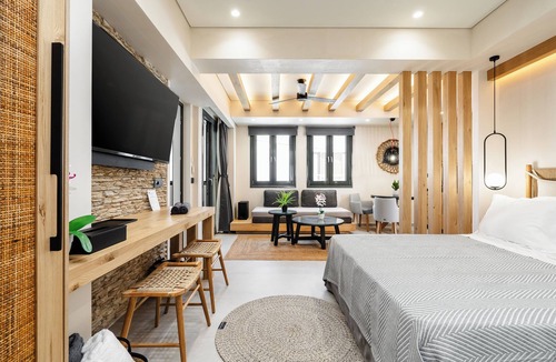 Naxos Town House | Legato Spa Suites