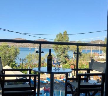 Mavrikiano Apartment | Lena Apartments
