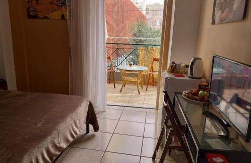 Athens Apartment | LEONEG corner