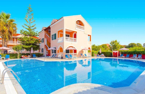 Acharavi Apartment | Litsa Beach Maisonette