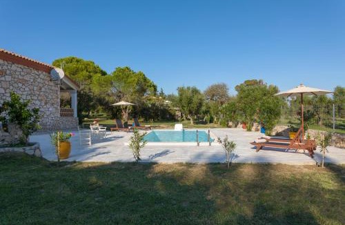 Vasilikos House | Liuba Houses