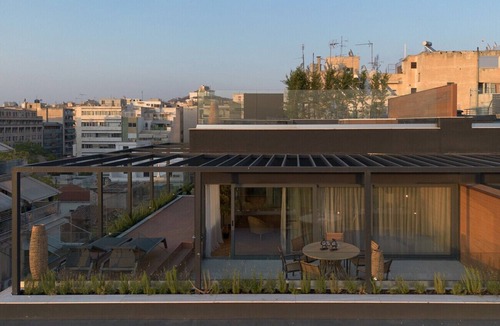 Psirri Apartment | LIV Athinum 1 - Luxury Penthouse Apartment 5B