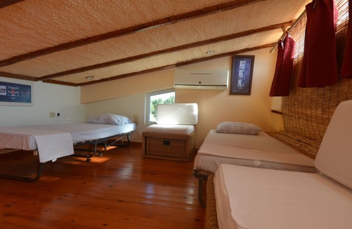 Marmari Apartment | Live your island myth only 1h from Athens in Evia,in a breathtaken seaview house