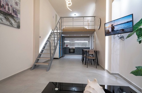 Petroupoli Apartment | Loft 53- Urban Stay by ΜΡS