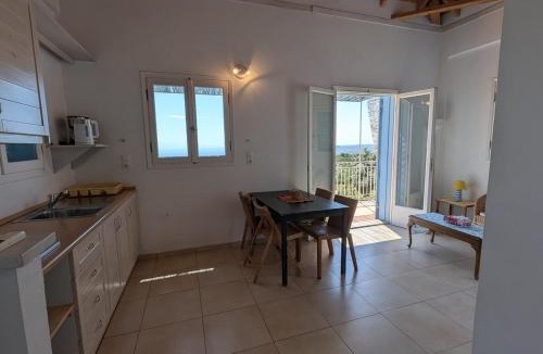 Aipeia Apartment | Loft apartment with sea view