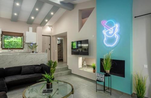 Sane Villa | Lost Palms Jacuzzi & Pool Villa