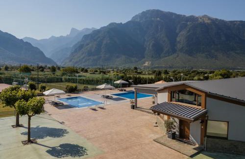 Konitsa Apartment | LOTOS Families Apartments 2