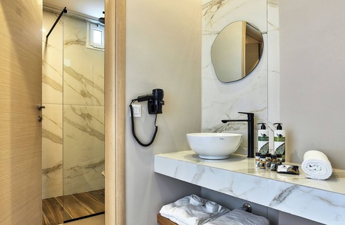 Limenas Chersonisou Hotel | Lotus Rise Hotel
