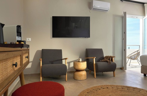 Limenas Chersonisou Hotel | Lotus Rise Hotel