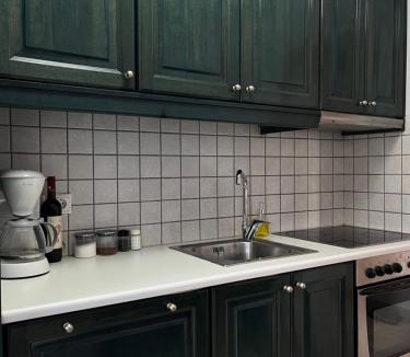 Xifias House | Lovely 1-bedroom apartment in front of sandy beach