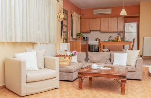 Nea Tirintha House | Lovely Country House near Nafplio
