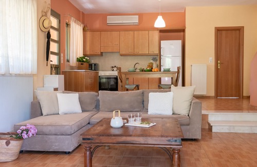 Nea Tirintha House | Lovely Country House near Nafplio