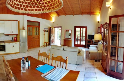 Gialova House | Lovely house in a beautiful garden, lots of privacy, walking distance to beach