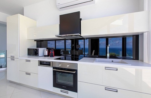 Zerviana Villa | Lux villa in Falasarna beach★Jacuzzi★Infinity private pool★500mt to one Taverna