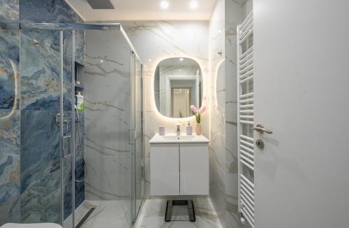 Agios Panteleimonas Apartment | Luxurious, Equipped, MetroFacing Flat in Athens