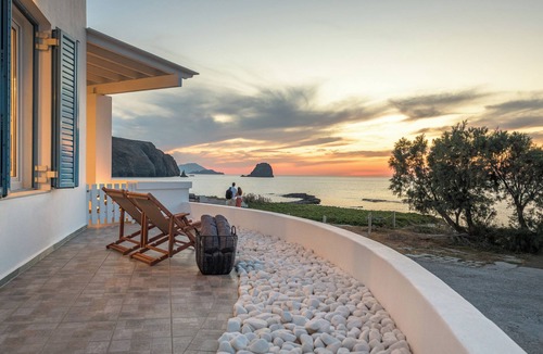 Apollonia Villa | Luxurious oceanfront villa with unique sunset & hot tub