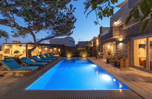 Koutsouras Villa | Luxury 14 bedroom villa complex with pools and whirlpool next to beach