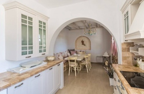 Akrotiri Villa | Luxury 5 Bedroom Villa in Santorini Greece - Complimentary Concierge