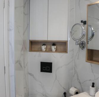 Thessaloniki City Centre Apartment | Luxury 80m2 apartment with balcony downtown Thessaloniki