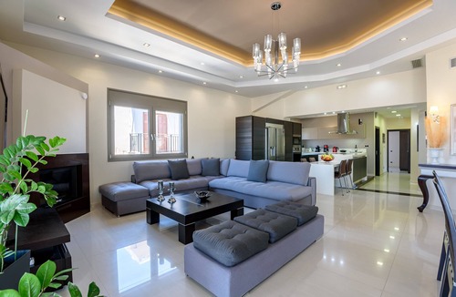 Chania Town Apartment | Luxury apartment in city center with rooftop swimming pool
