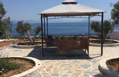 Rafina-Pikermi House | Luxury beachfront appartment in Attika