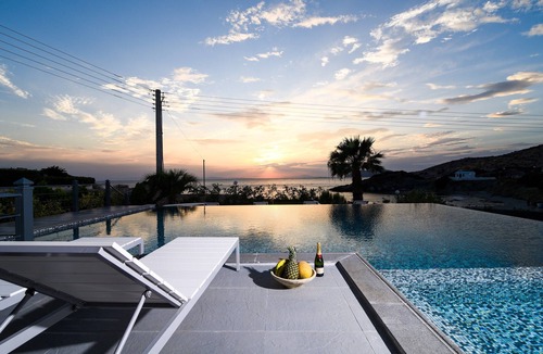 Palaia Fokaia Villa | Luxury Beachfront Villa Selenia Platinum in Sounio