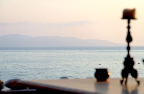Skidra Villa | Luxury Hilltop Villa 200m from the Beach