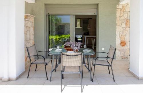 Pefkochori Apartment | Luxury home on the sea Kassandra