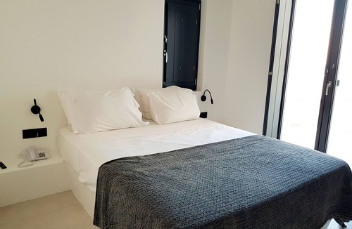 Monolithos Hotel | Luxury hospitality, outstanding view