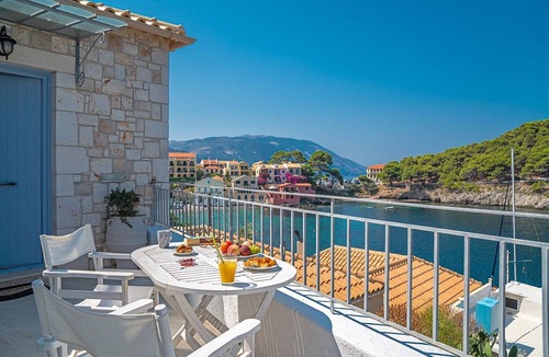 Frourion Villa | Luxury Kefalonia Villa | Villa Petrino | Private Terrace | 1 Bedroom | Perfect.