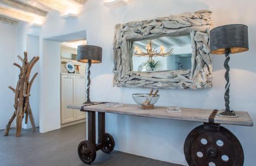 Chrissi Akti Villa | Luxury Paros Villas De Luxe Villa 4 Bedrooms Astounding Sea View & Access To Pool Tserdakia