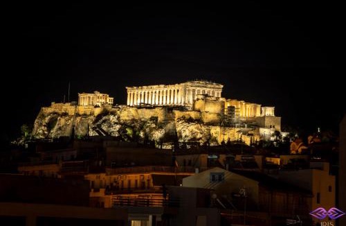 Gazi Apartment | Luxury Penthouse with Acropolis View and Jacuzzi